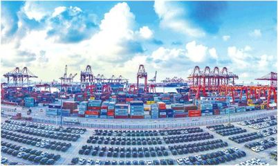 改革作楫开放为帆，驶向更加壮阔的进出口航程